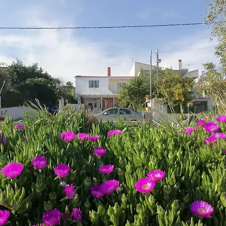 Aqua Blue * Λουτρά Ελευθερών